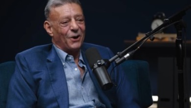 "شغلي هو اللي بيتكلم".. محمود طاهر يكشف أسراراً مثيرة عن رفضه شراء أقلام الصحفيين
