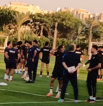هل يستطيع هذا القرار إنقاذ الزمالك؟.. معتمد جمال يفاجئ الجميع في مران العاصمة! 1 هل يستطيع هذا القرار إنقاذ الزمالك؟.. معتمد جمال يفاجئ الجميع في مران العاصمة!