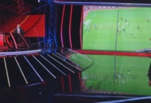 ناصر عباس يفاجئ حكم تقنية الفيديو برسالة على الهواء بسبب لقطة هدف زد ويكشف السبب 2 ناصر عباس يفاجئ حكم تقنية الفيديو برسالة على الهواء بسبب لقطة هدف زد ويكشف السبب