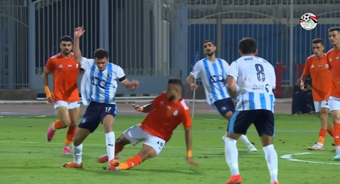 بعد تحليل الجولة الثانية.. لجنة الحكام تكشف خطأ تحكيميًا في مباراة بيراميدز 1 بعد تحليل الجولة الثانية.. لجنة الحكام تكشف خطأ تحكيميًا في مباراة بيراميدز