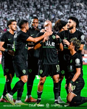 نجم الزمالك يكشف السر: هكذا يفاجئ الأبيض الجميع ويصنع الفارق! 1 نجم الزمالك يكشف السر: هكذا يفاجئ الأبيض الجميع ويصنع الفارق!