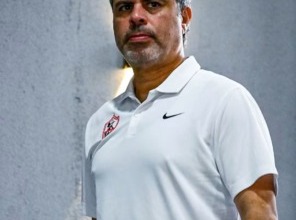 جلسة عاصفة لمعتمد جمال مع لاعبي الزمالك بسبب مباراة أس بورت الجيبوتي