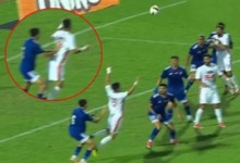 خبير تحكيمي يفضح خطأ حكام مباراة الزمالك أمام ابوقير..الأبيض استحق ركلة جزاء بنسبة 100%! 3 خبير تحكيمي يفضح خطأ حكام مباراة الزمالك أمام ابوقير..الأبيض استحق ركلة جزاء بنسبة 100%!