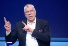 شوبير يبرر أخطاء التحكيم لصالح الأهلي ويثير الجدل : "اشمعنى الزمالك؟" 2 شوبير يبرر أخطاء التحكيم لصالح الأهلي ويثير الجدل : "اشمعنى الزمالك؟"