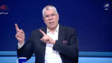 شوبير يبرر أخطاء التحكيم لصالح الأهلي ويثير الجدل : "اشمعنى الزمالك؟"