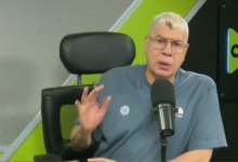 أحمد شوبير يفتح النار على الحسين عموته بسبب نجله ويستشهد بالزمالك ومعتمد جمال للرد عليه 2 أحمد شوبير يفتح النار على الحسين عموته بسبب نجله ويستشهد بالزمالك ومعتمد جمال للرد عليه
