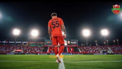خوان بيزيرا بقميص شباب الأهلي دبي رقم 55 بعد رحيله عن الزمالك