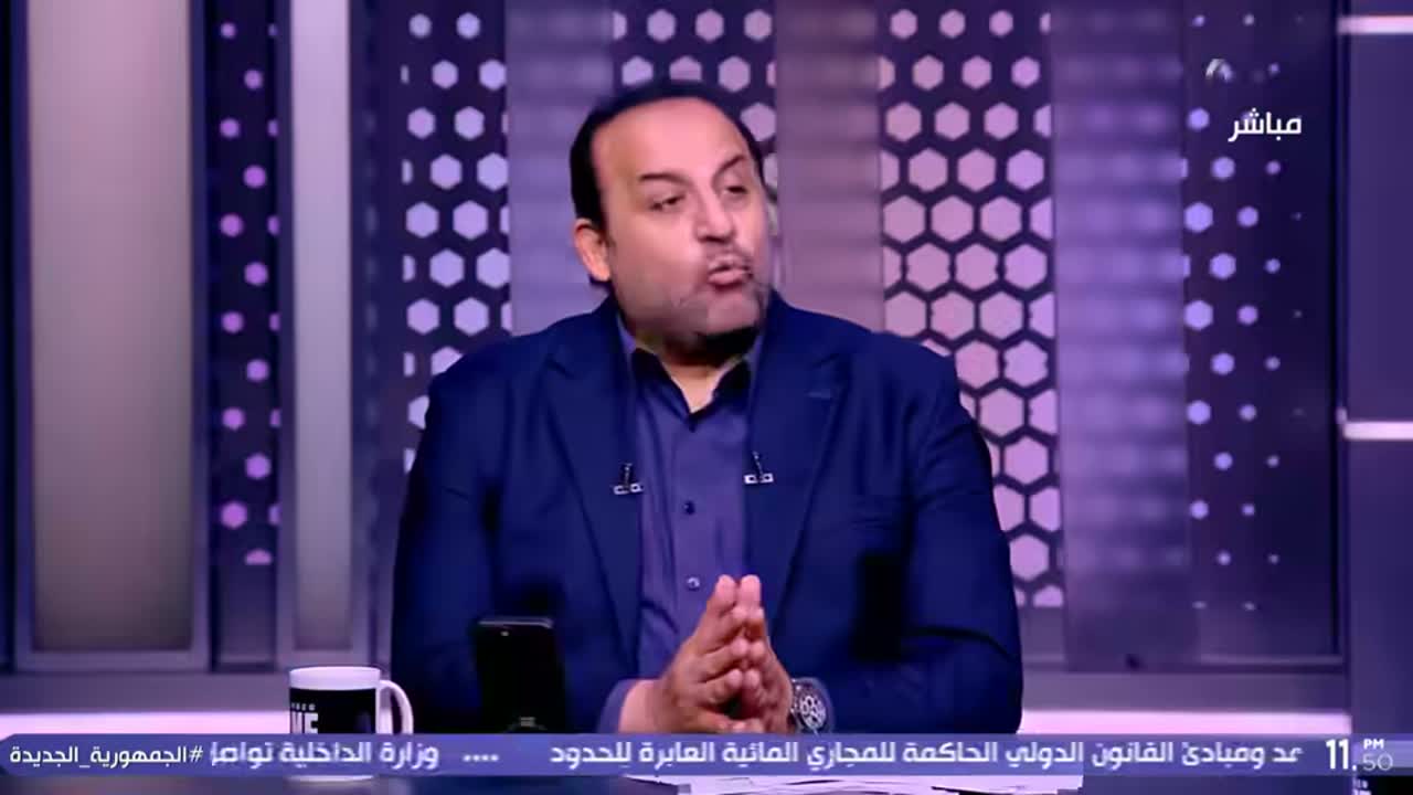 استوديو نمبر وان أثناء مناقشة تجديد ياسر إبراهيم مع الأهلي