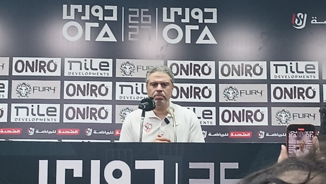 هل اعترض عليه؟.. معتمد جمال يكشف تفاصيل حواره مع حكم مباراة الزمالك وابوقير 1 هل اعترض عليه؟.. معتمد جمال يكشف تفاصيل حواره مع حكم مباراة الزمالك وابوقير