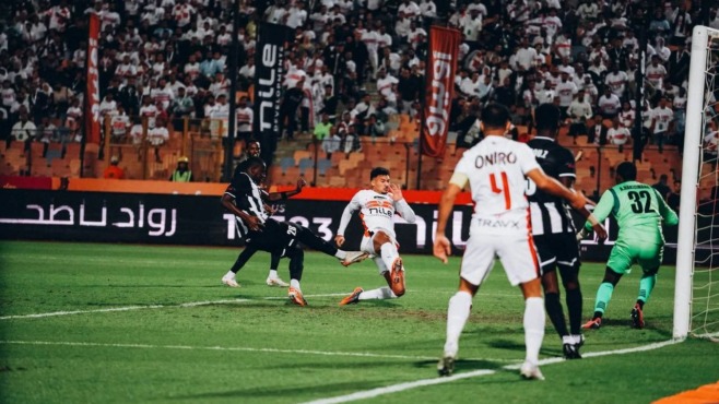 لقطة من هجمة للزمالك أمام الجيش الرواندي في استاد القاهرة