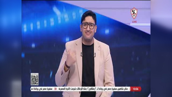 جاليليو في استوديو قناة الزمالك خلال تقديمه فقرة عن ناصر منسي، مع ظهور شعار القناة على الشاشة.