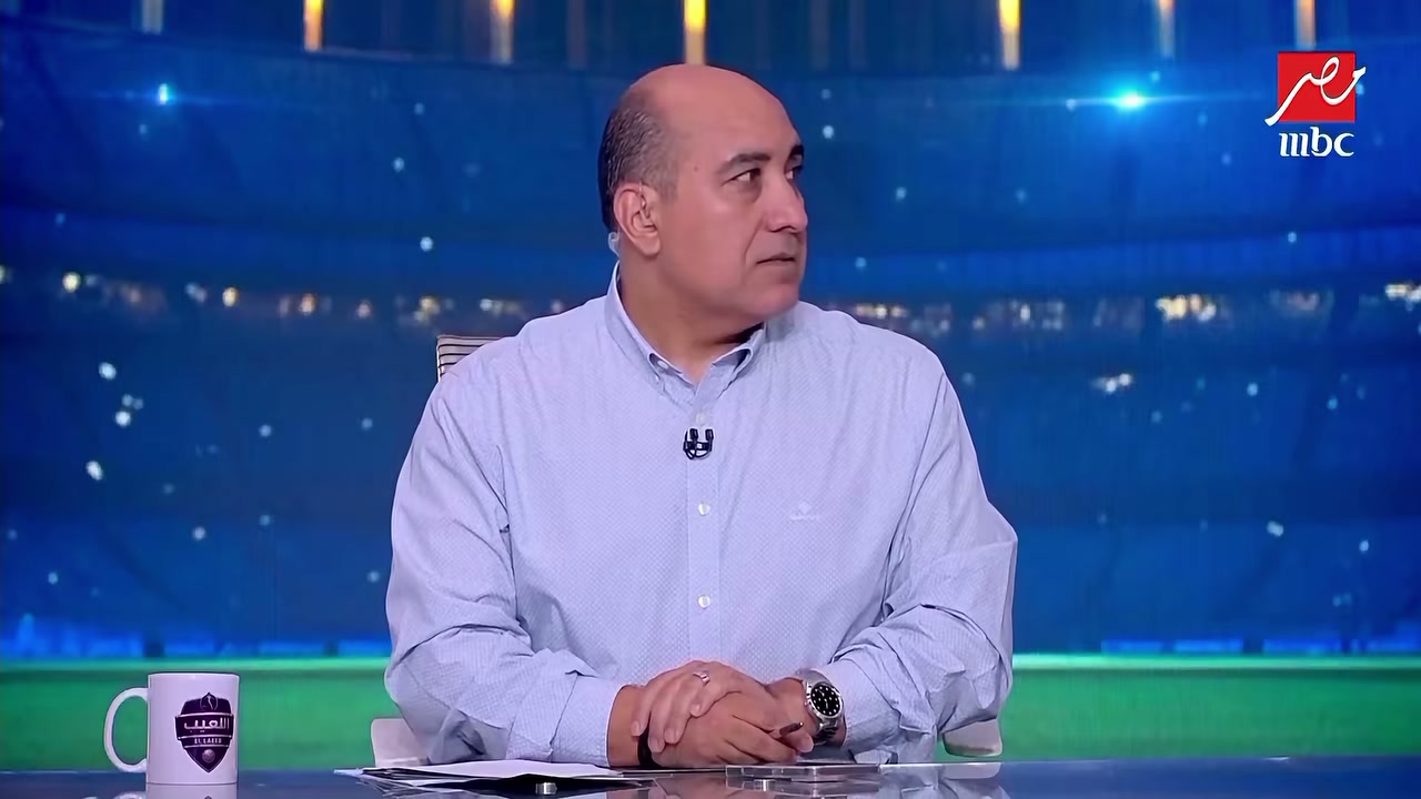 لقطة من استوديو برنامج «اللعيب» مع ظهور شعار MBC